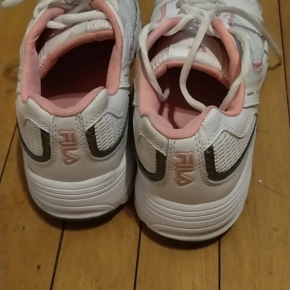 Fila stylish sneakers